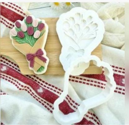 Imagen de Cortante grabador ramo de tulipanes