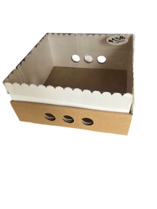 Imagen de Caja desayuno 26 x 26 x 13 de alto con tapa de acetato